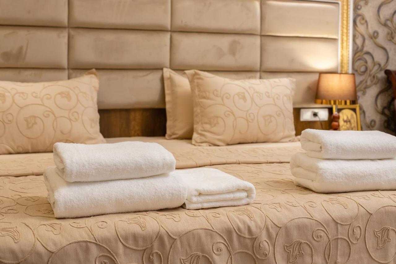 Renaissance Boutique Hotel Samarkand Bagian luar foto